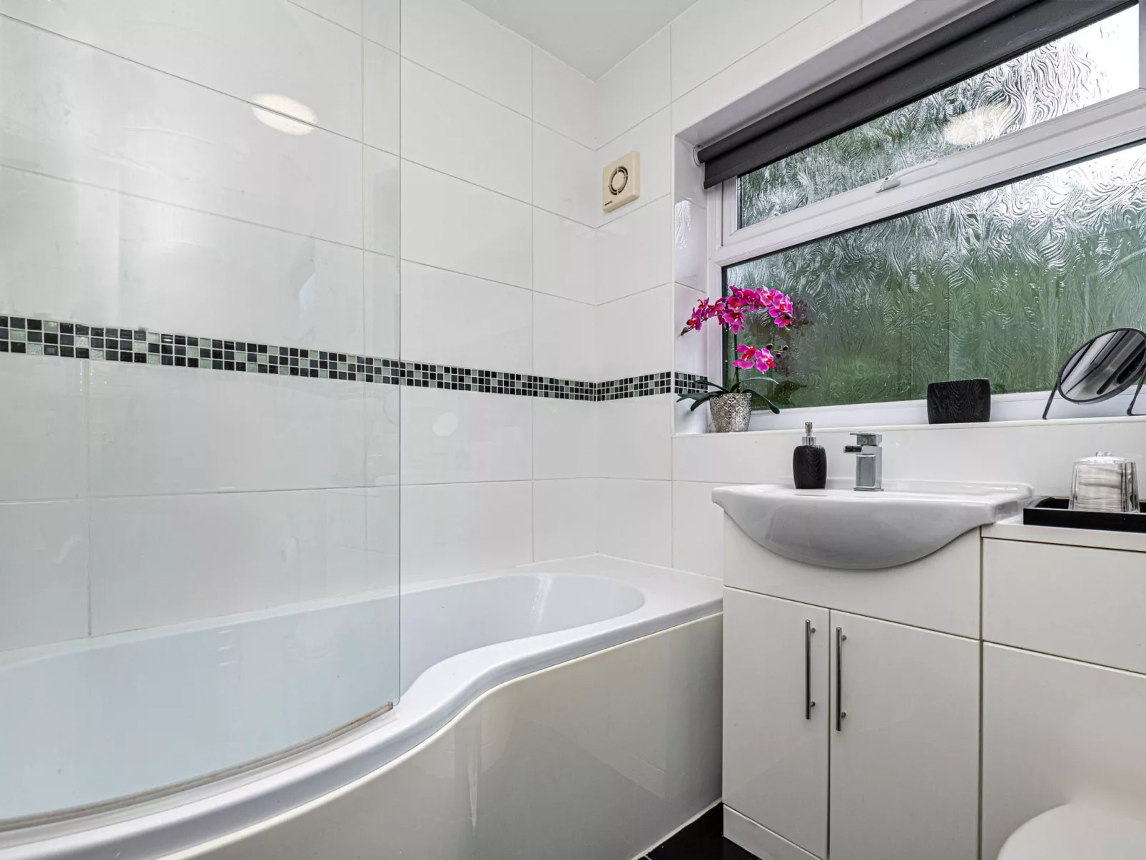 Cesail Y Mynydd-Dedans