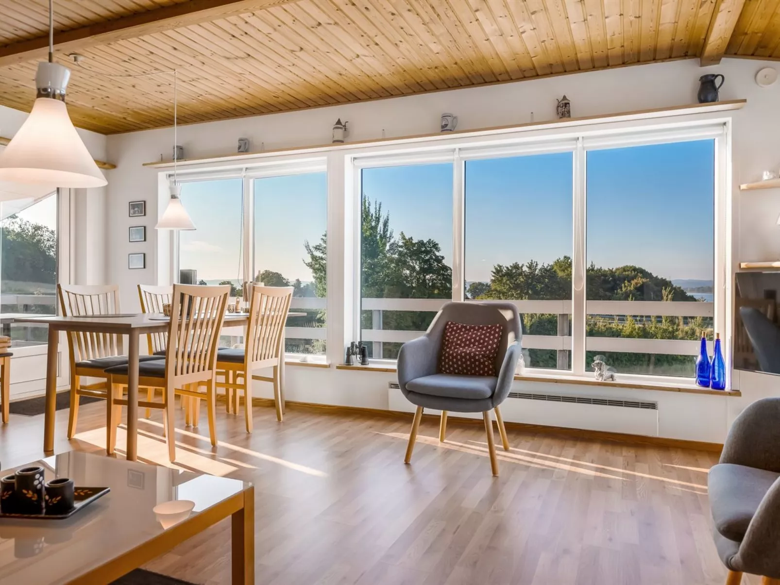 "Senni" - 800m from the sea-Drinnen