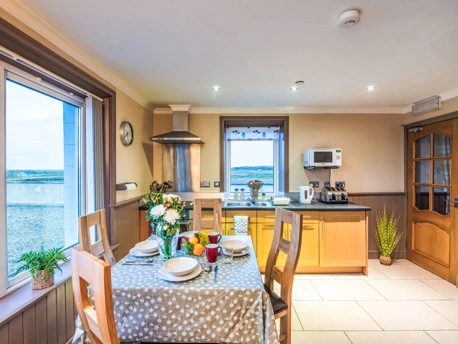 Frobost Lodge-Dedans