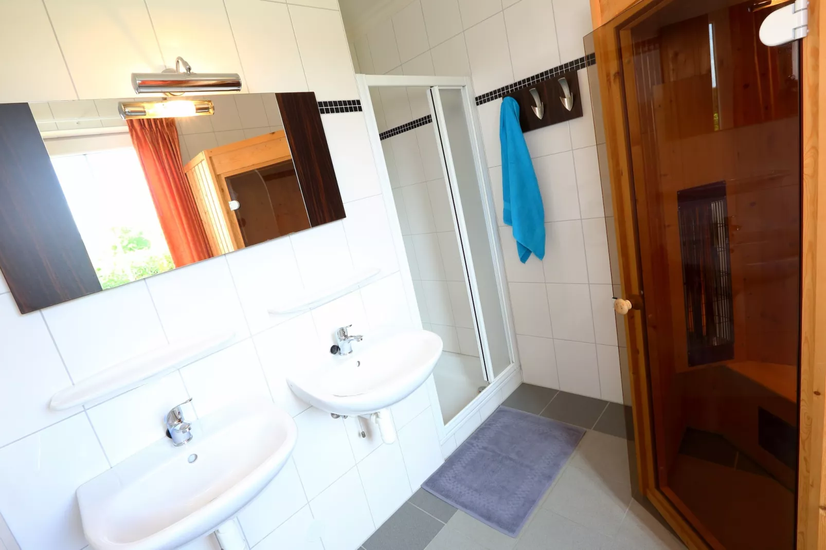 Vakantiepark Emslandermeer 8-Bathroom