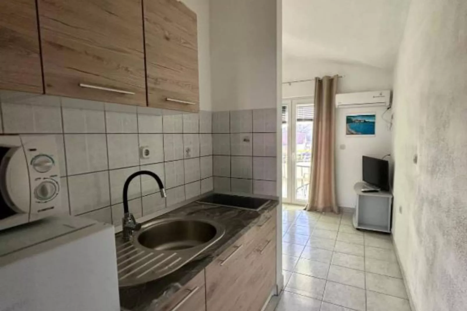 Apartments Natali - One Bedroom Apartment with Balcony (APP5)-Küche