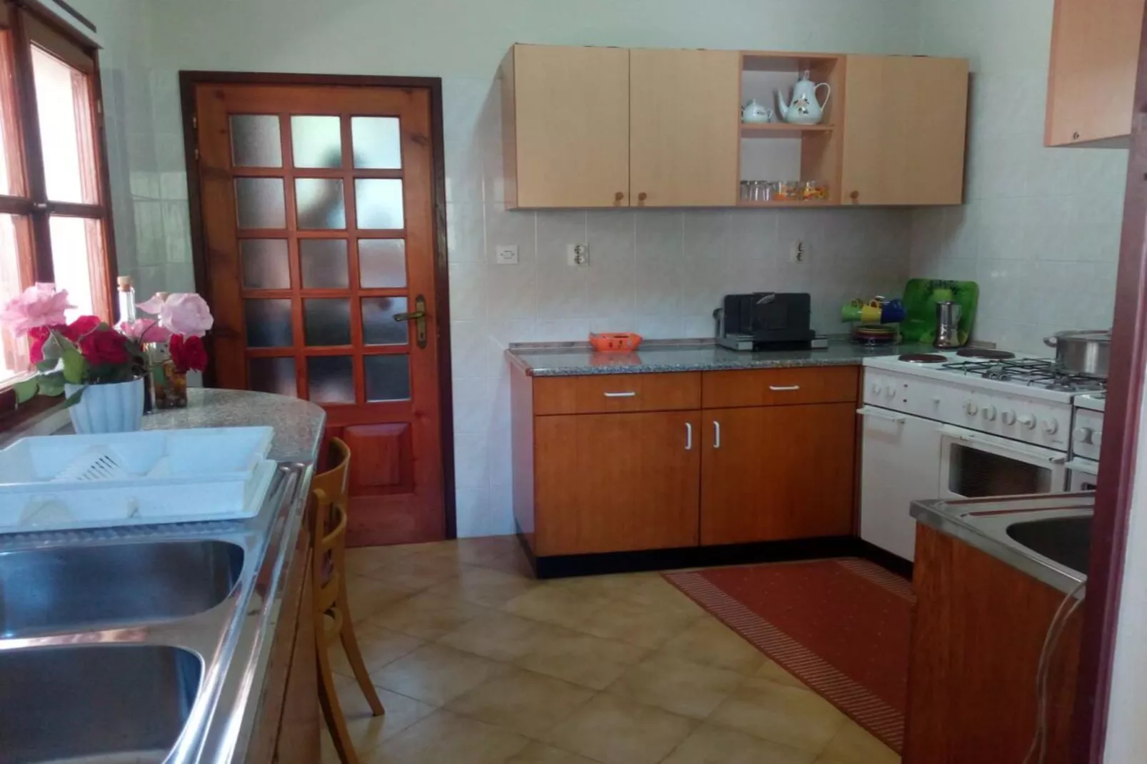 Four bedroom apartment-Kitchen