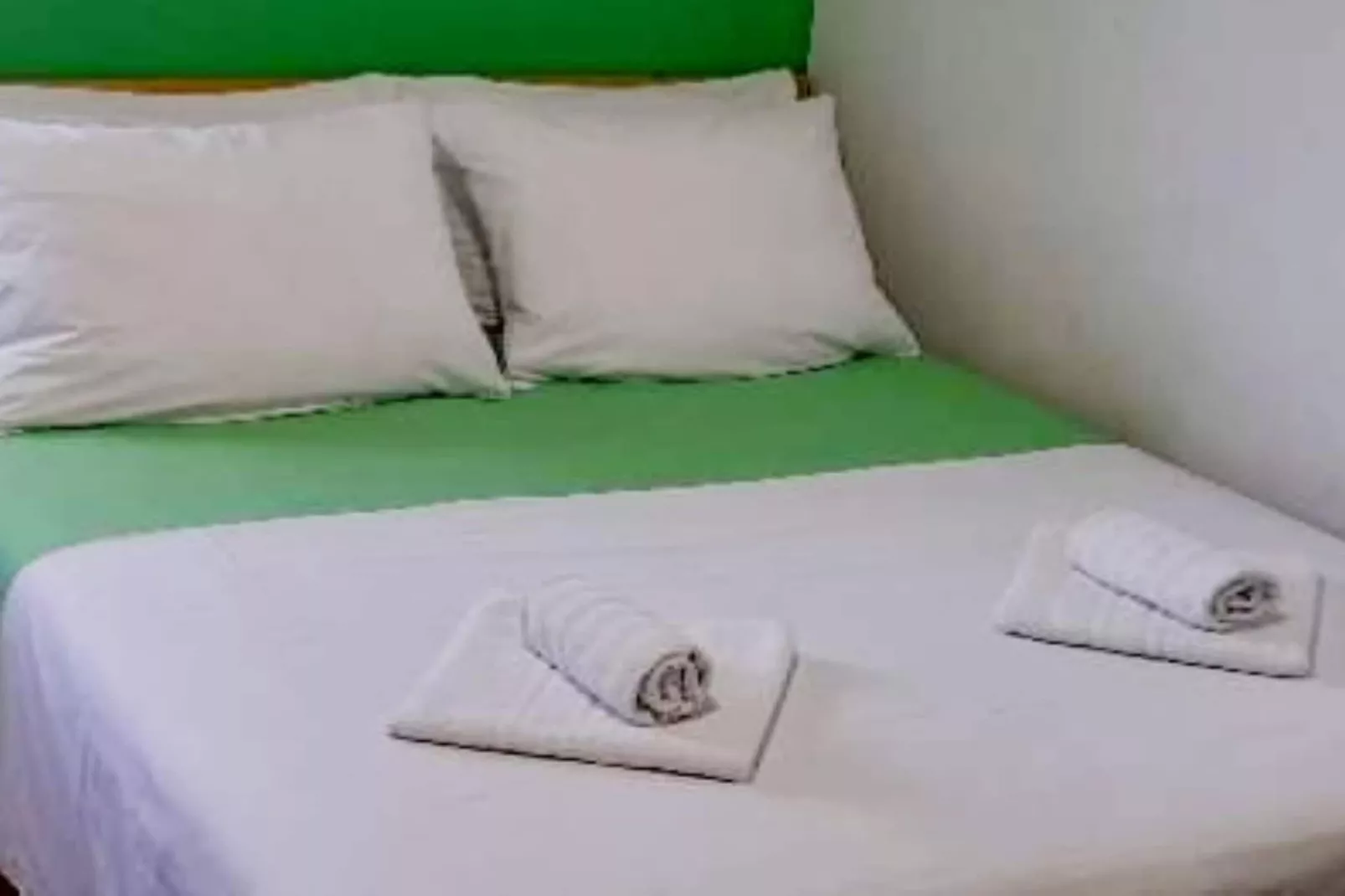 Apartments Mateo - One Bedroom Apartment - Green-Chambre