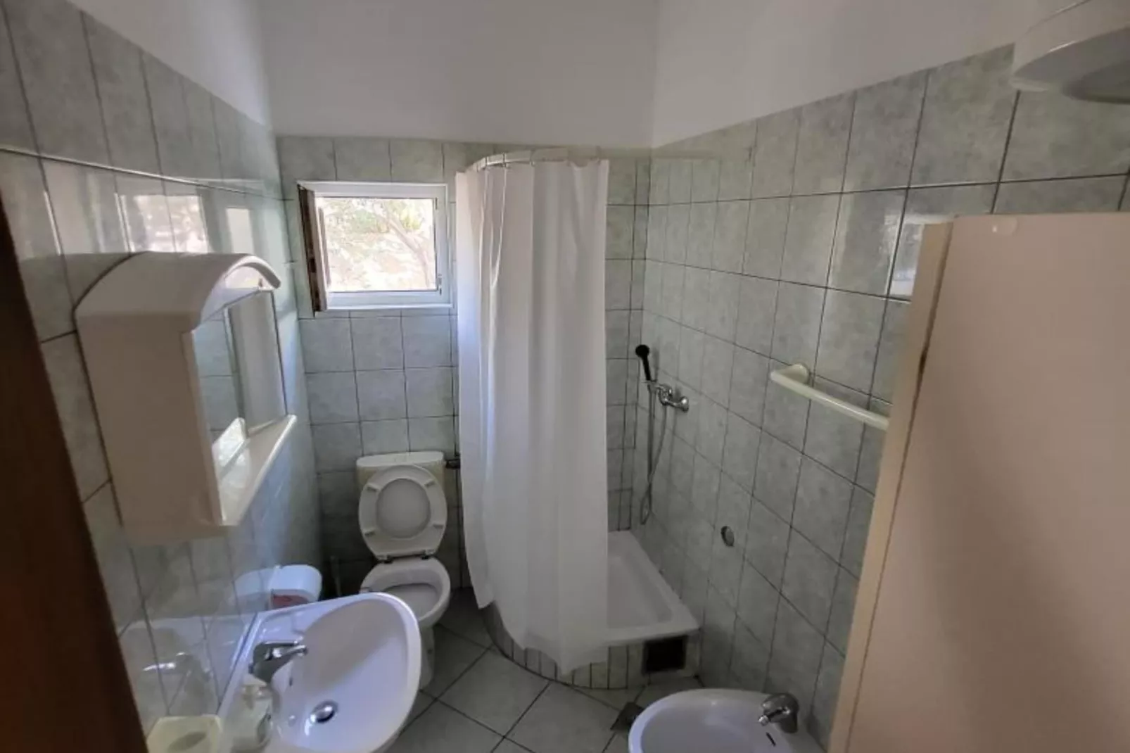 Two-Bedroom Apartment With Terrace And Sea View (A2)-Bathroom