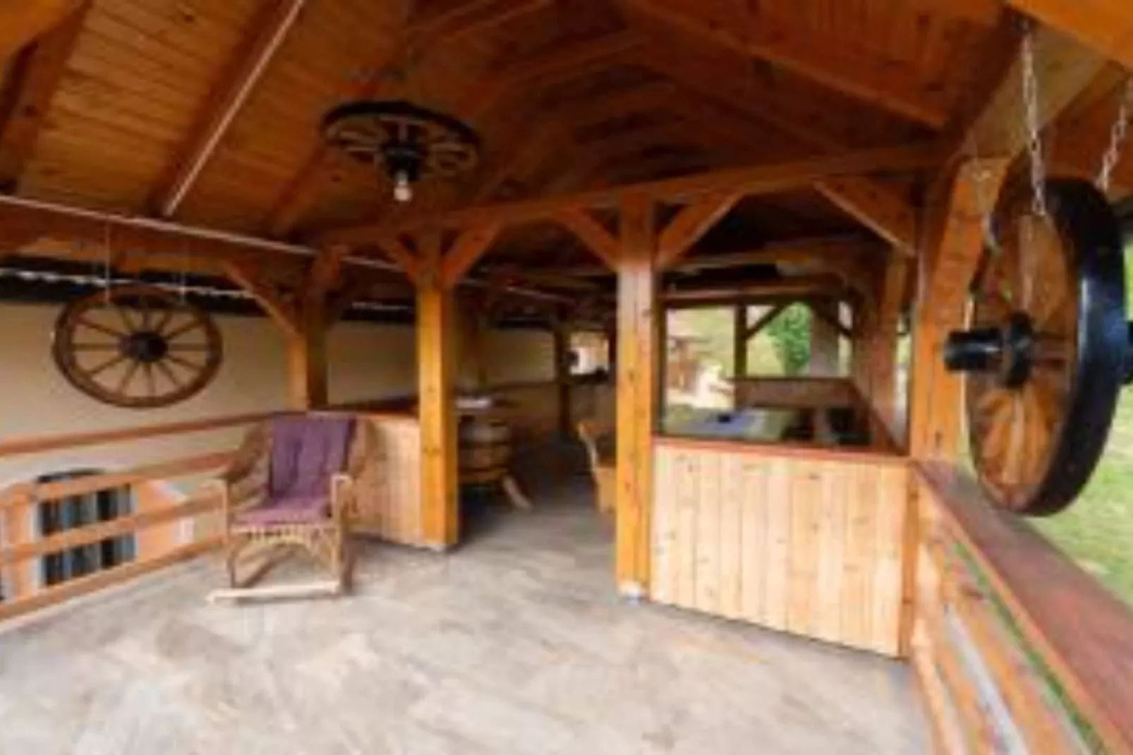 Villa Narnia - Three Bedroom Villa-Esszimmer