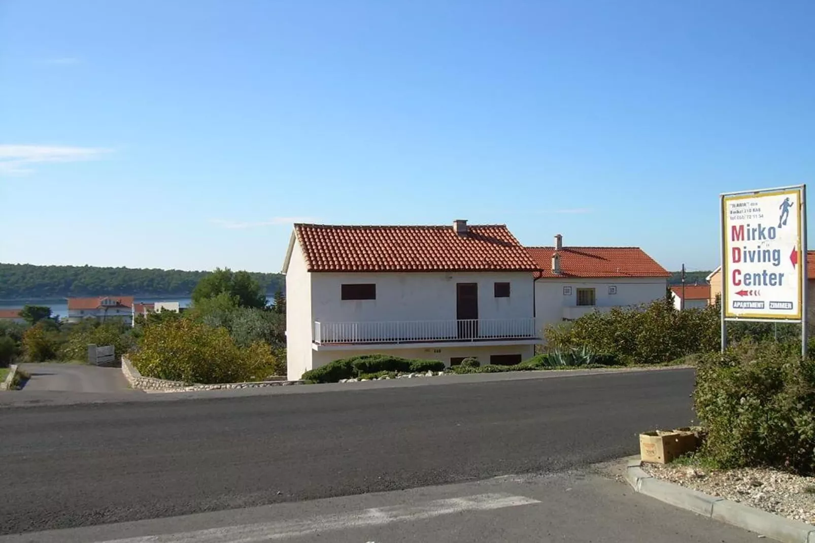 Rab Diving Mirko - One Bedroom Apartment with Sea View (4A)-Im Freien