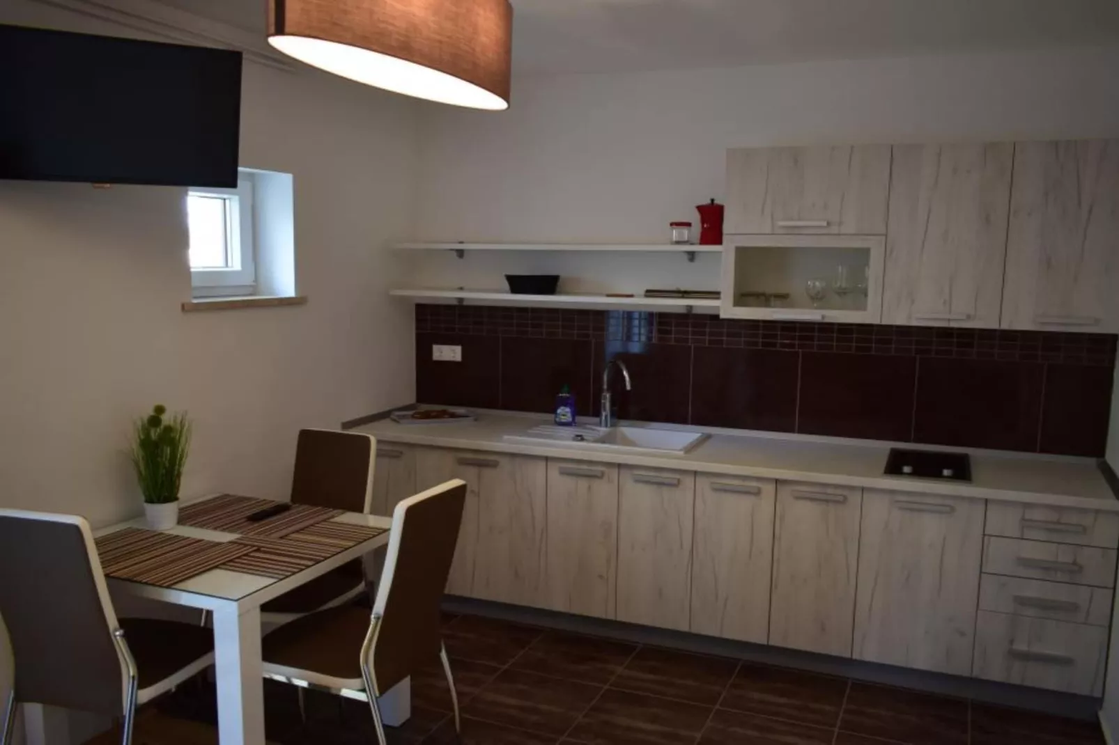 Zevnik Quiet Retreat with Stunning Views and Equestrian Activities - Standard One Bedroom Apartment-Kitchen