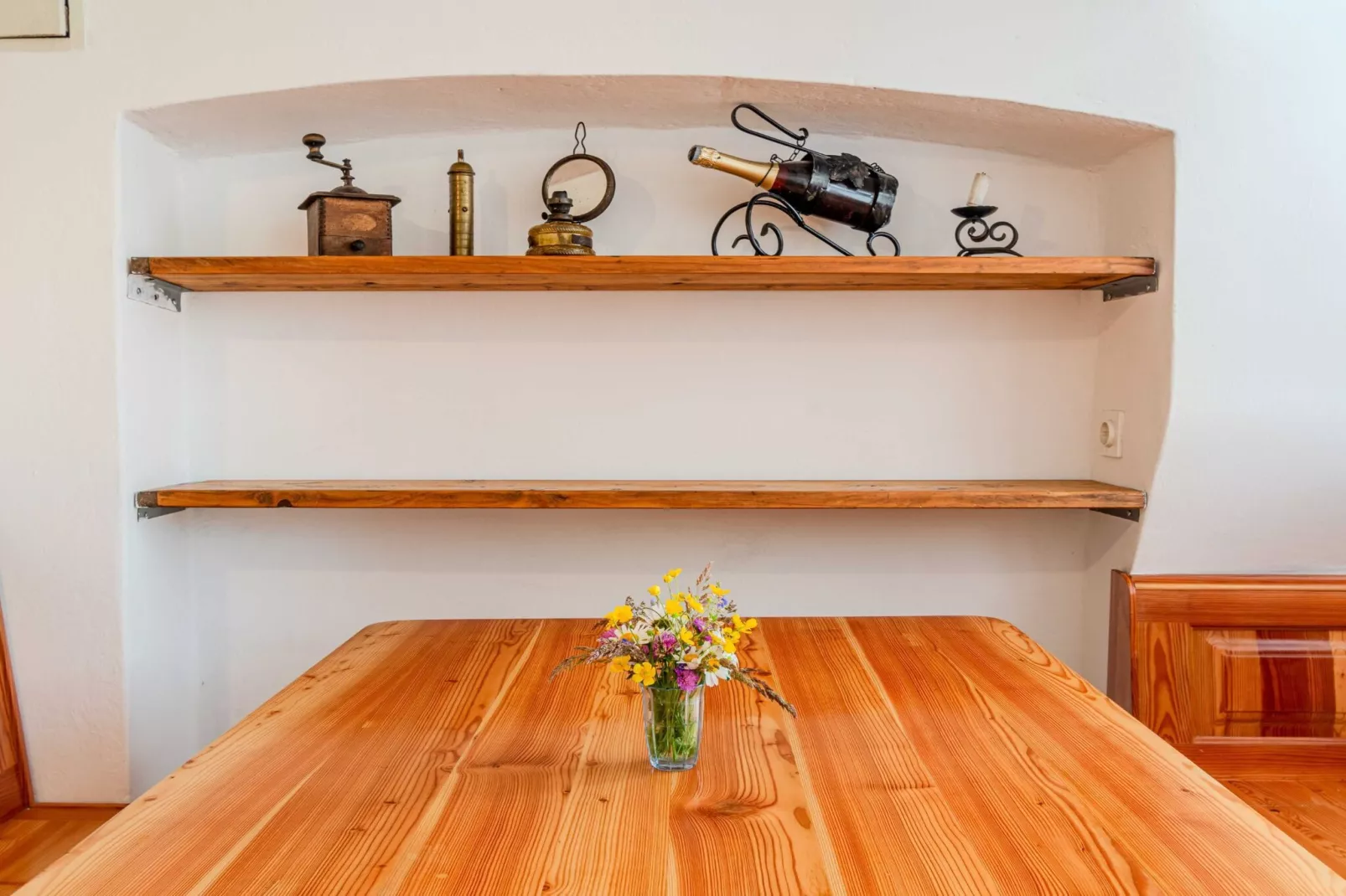 Nature Hideaway Holiday Homes with Sauna - Two Bedroom Holiday Home (owner Liza)-Dining room