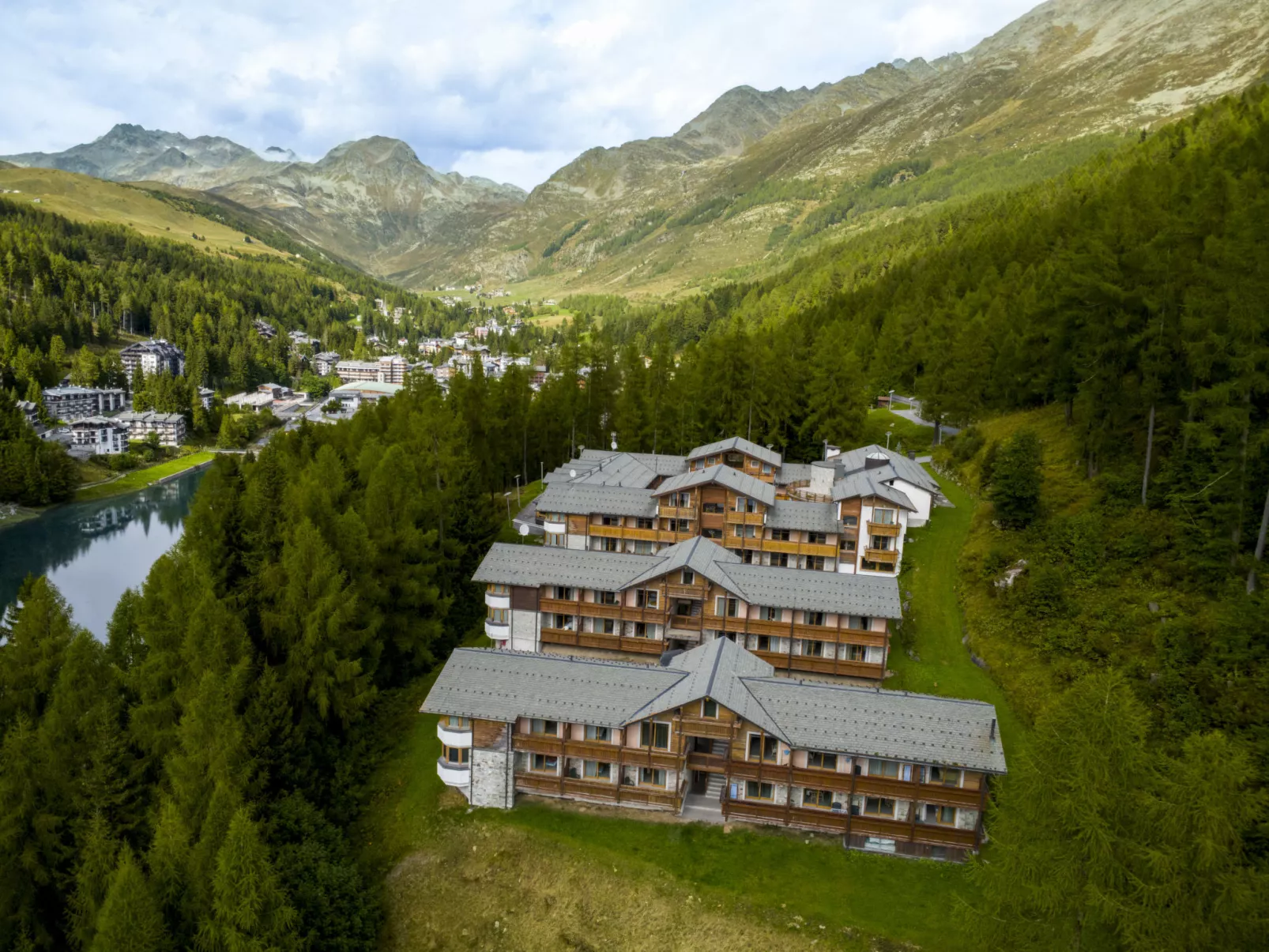 Residence gli Scoiattoli-Outside