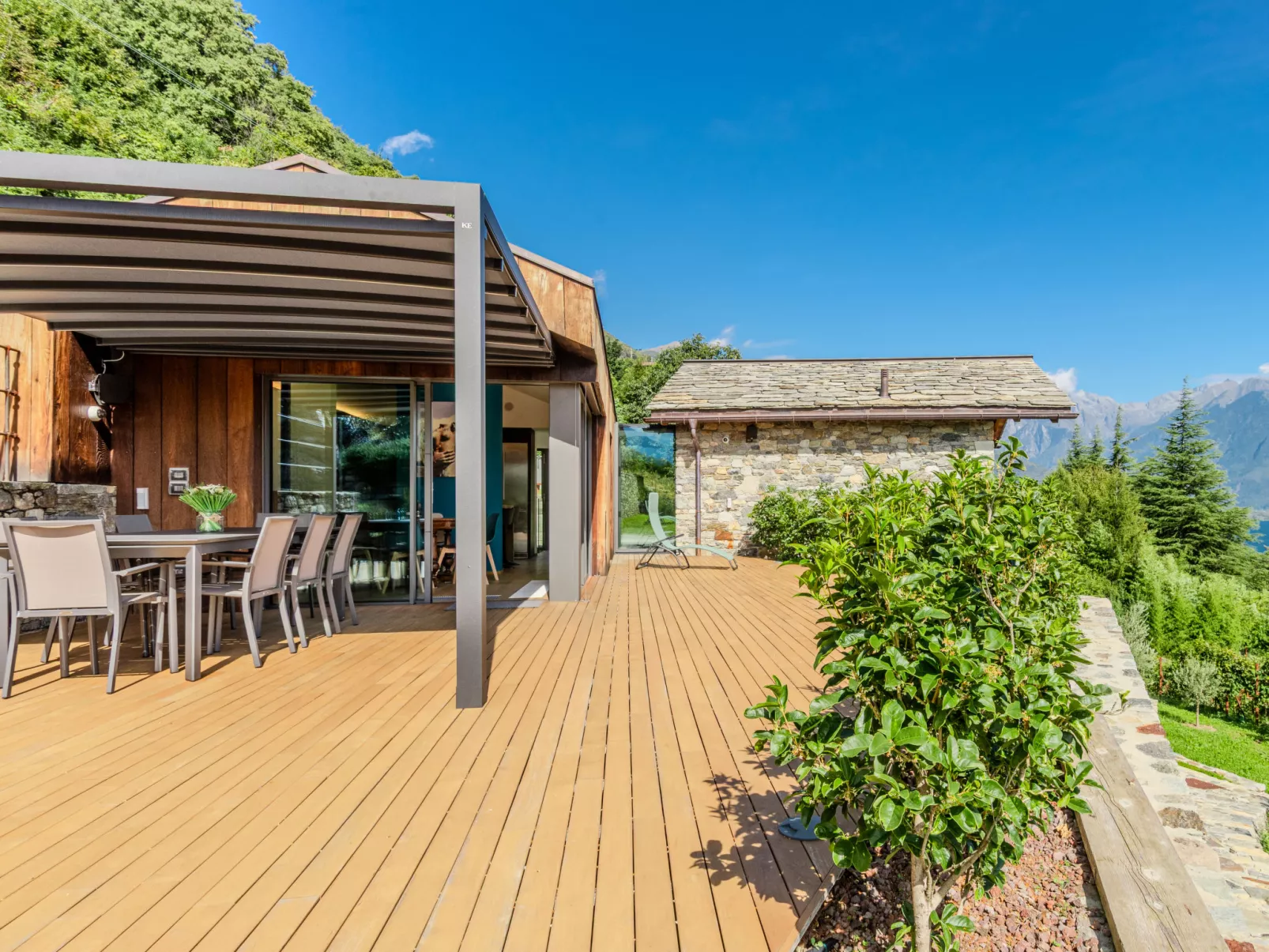 Woodhouse Domaso-Dehors