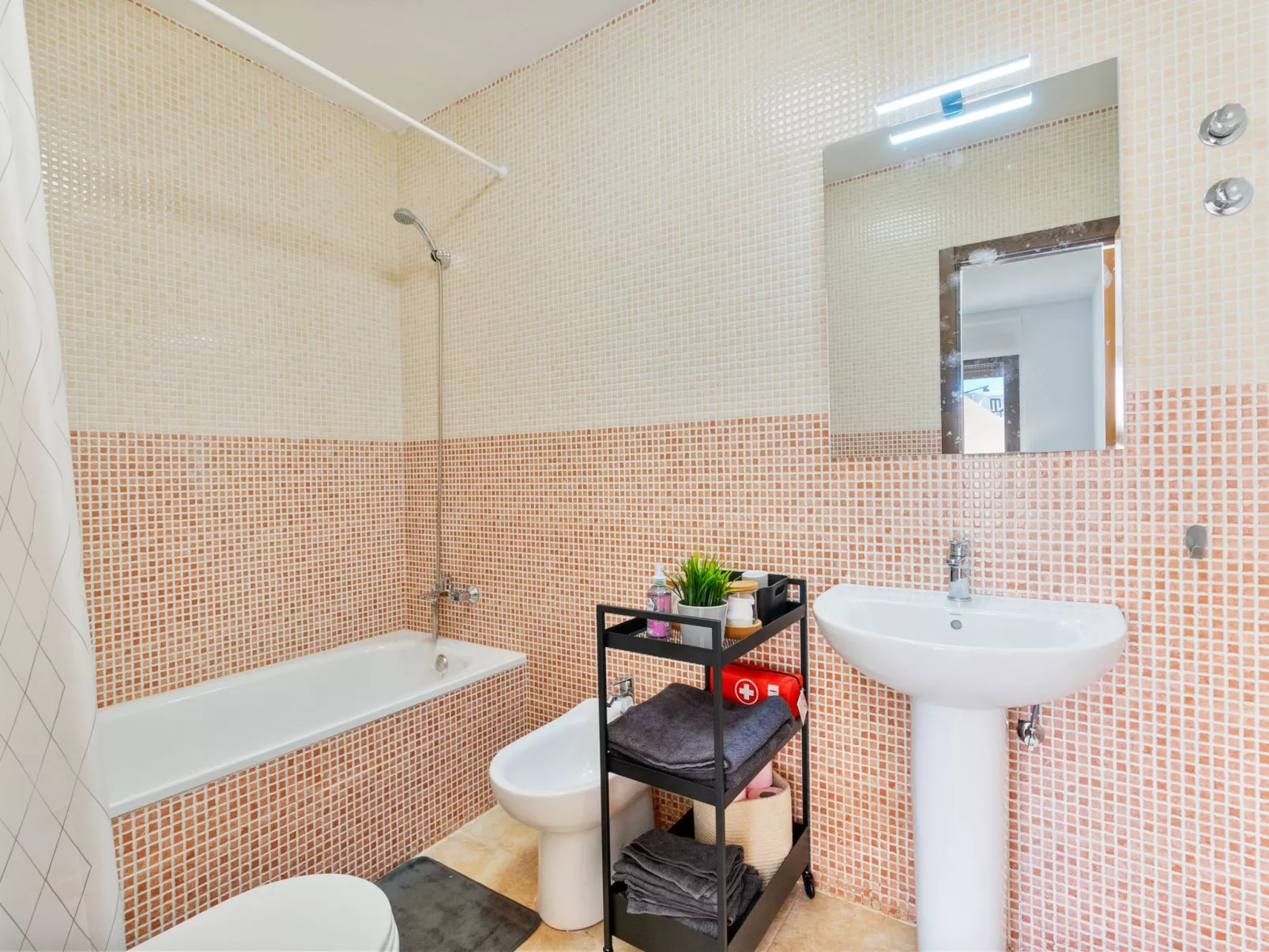 Collados Zieschang-Inside