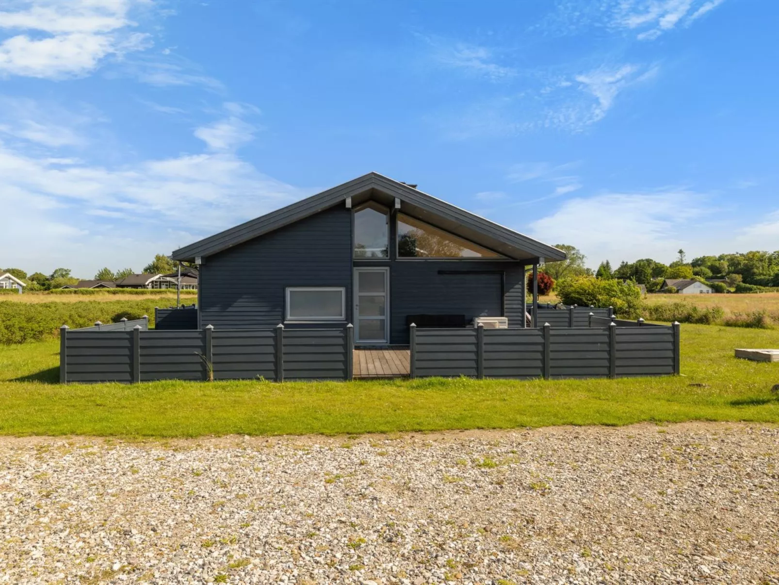 "Konsta" - 300m from the sea-Draußen