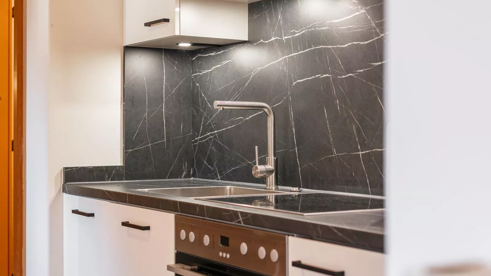 Landhaus Marchfeld Top 4  Top 5-Küche