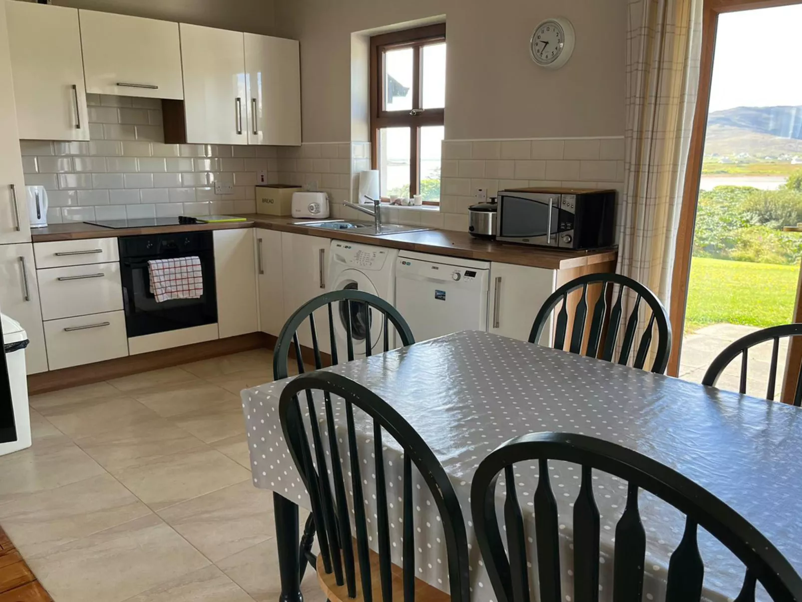 Achill Sound Holiday Village No 11-Dedans