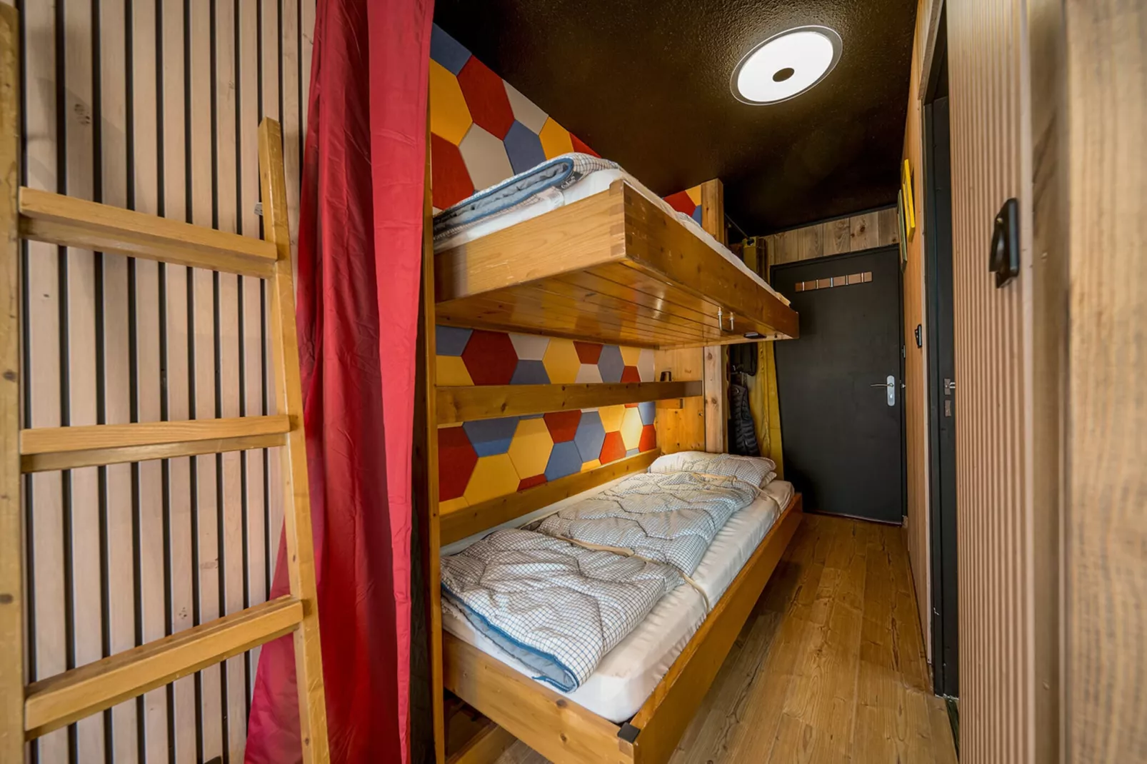 Les Etoiles N°21 - ST4-Schlafzimmer