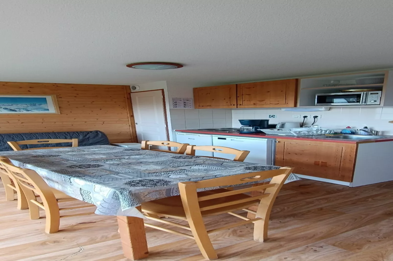 V. Du Bachat Meleze B N°12 - 3P6-Esszimmer