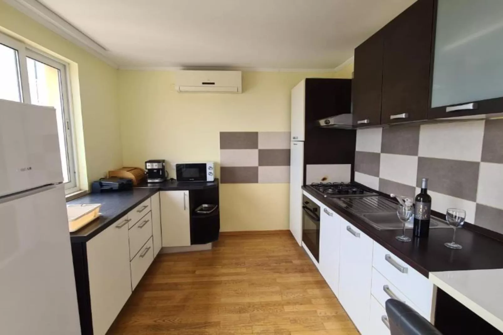 Apartment with Two Bathrooms-Kitchen