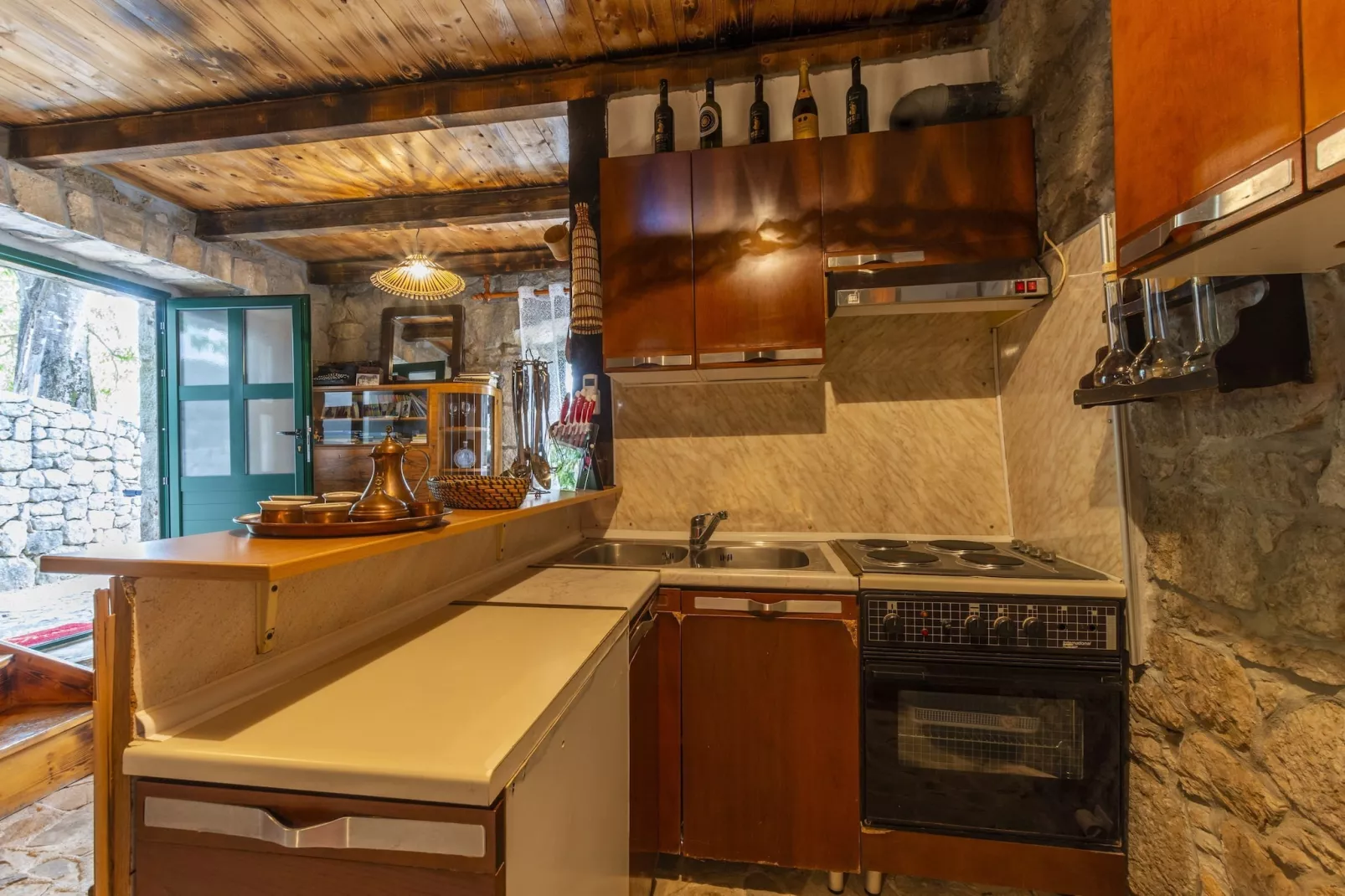 Rustical Resort Kokorići with Shared Outdoor Swimming Pool - One Bedroom Apartment-Küche