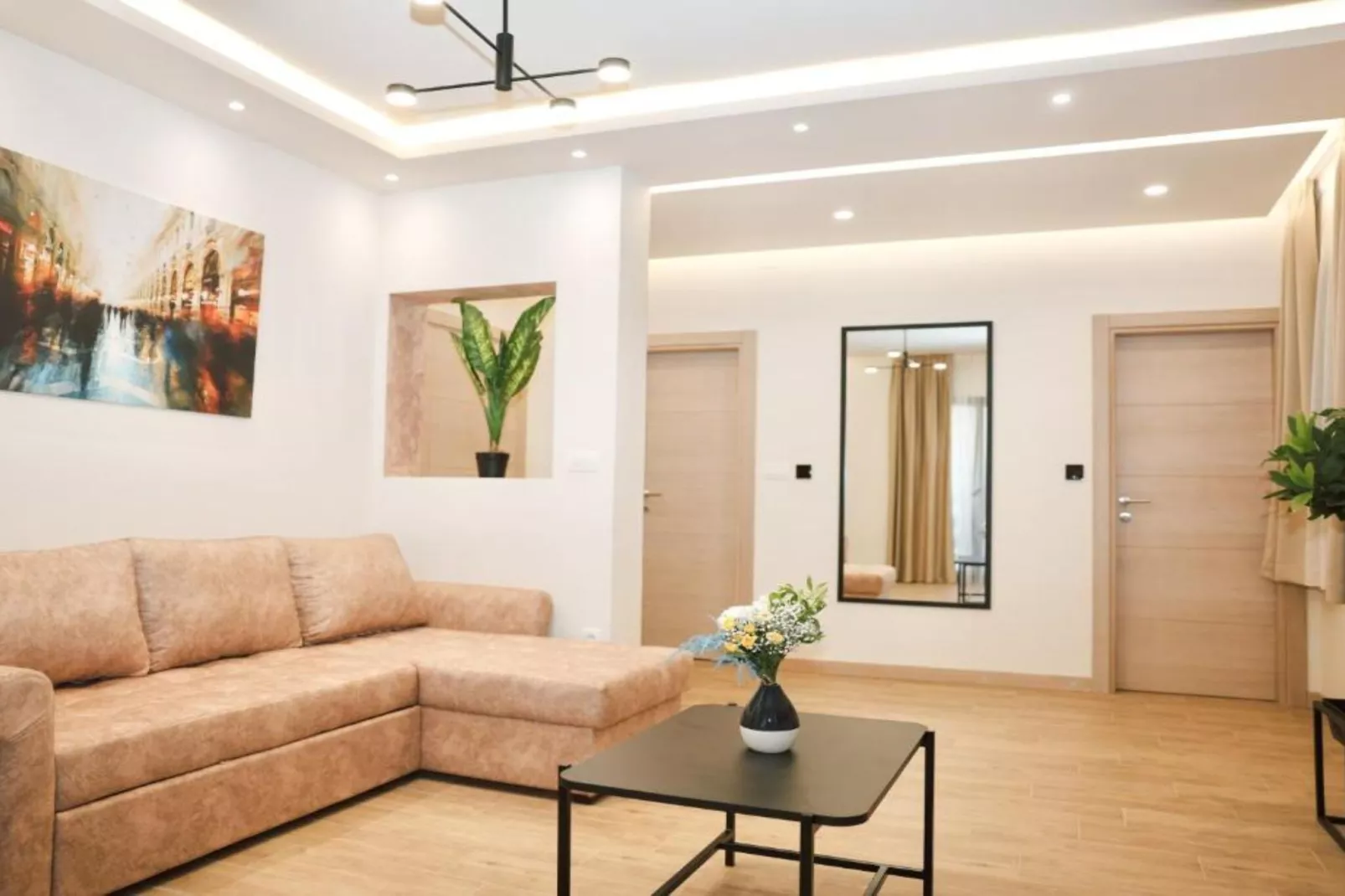 Stylish Apartment with Modern Elegance in Herceg Novi Area - Deluxe One Bedroom Apartment with Terrace-Wohnzimmer