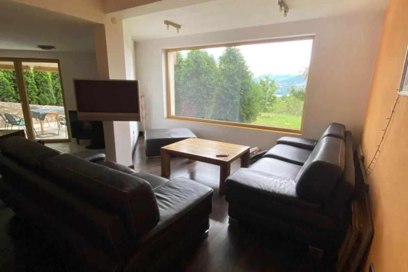 Villa Sarajevo Hills - Five Bedroom Villa with Terrace and Garden-Wohnzimmer