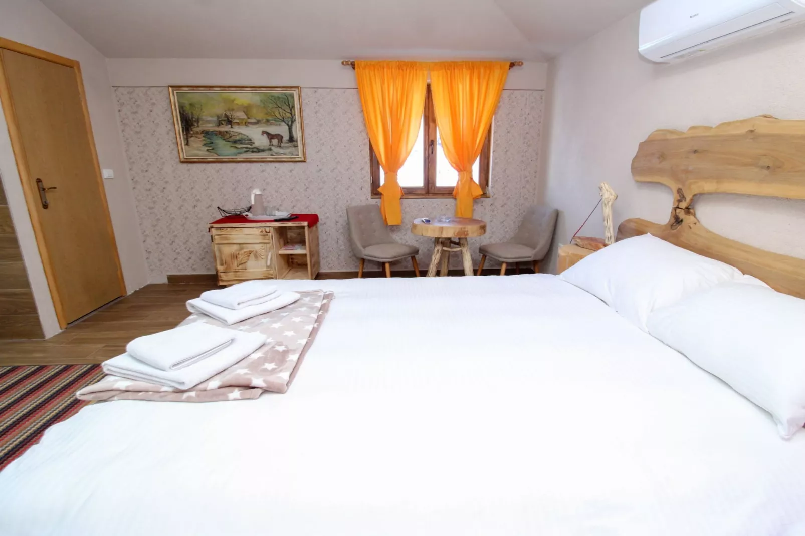 Ethno Village Dolina Mira - One Bedroom Holiday Home (Drina)-Bedroom