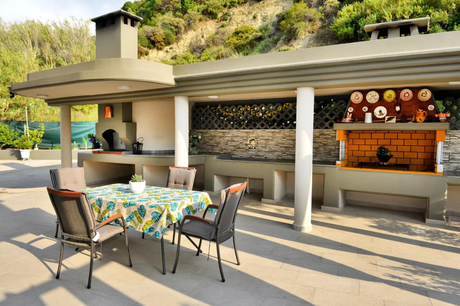 Villa Zambaka-Terrasse / balcon