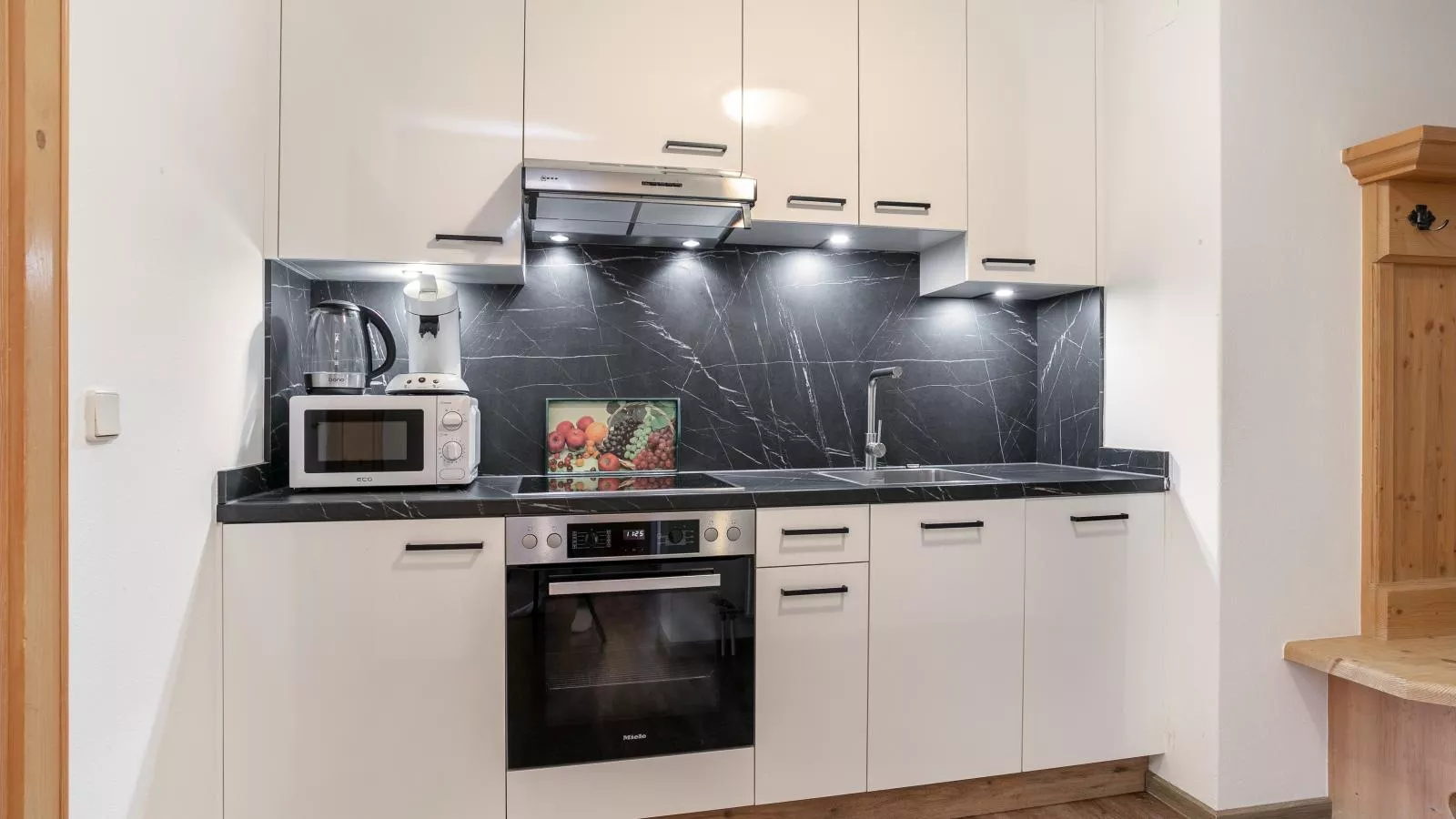 Landhaus Marchfeld Top 1  Top 2-Kitchen