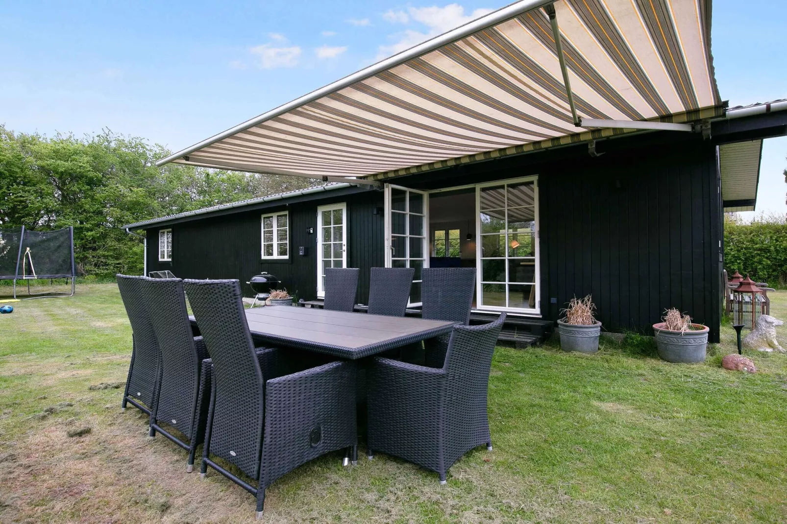 5 Sterne Ferienhaus in Kirke Hyllinge-Im Freien