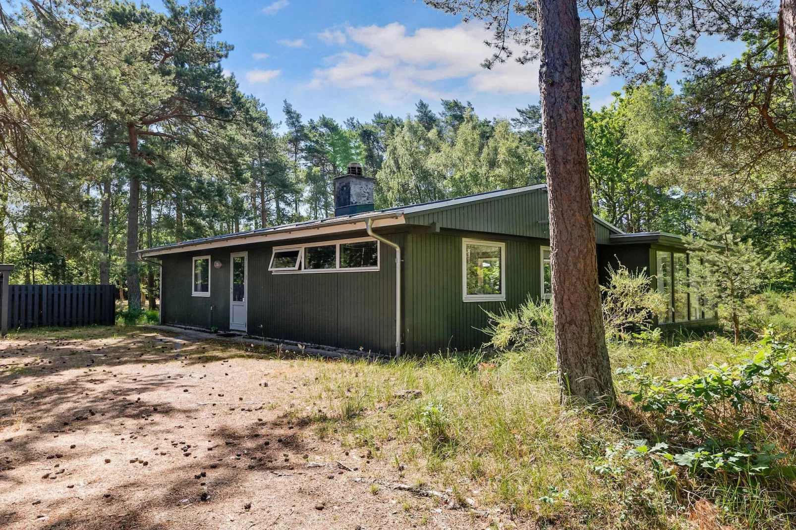 5 Sterne Ferienhaus in Aakirkeby-Im Freien
