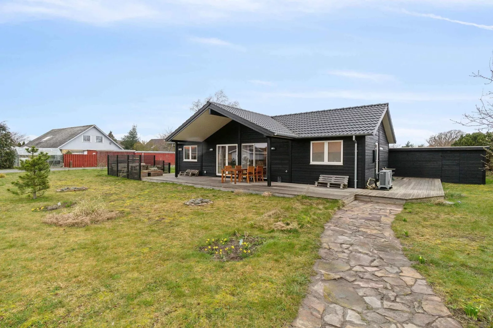 5 Sterne Ferienhaus in Nexø-Im Freien