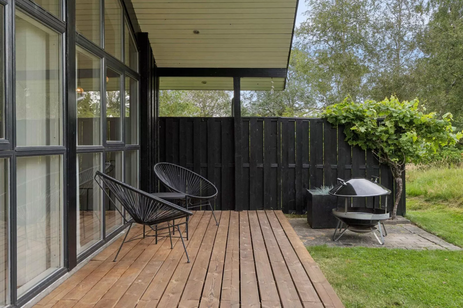 4 Sterne Ferienhaus in Hadsund-Im Freien