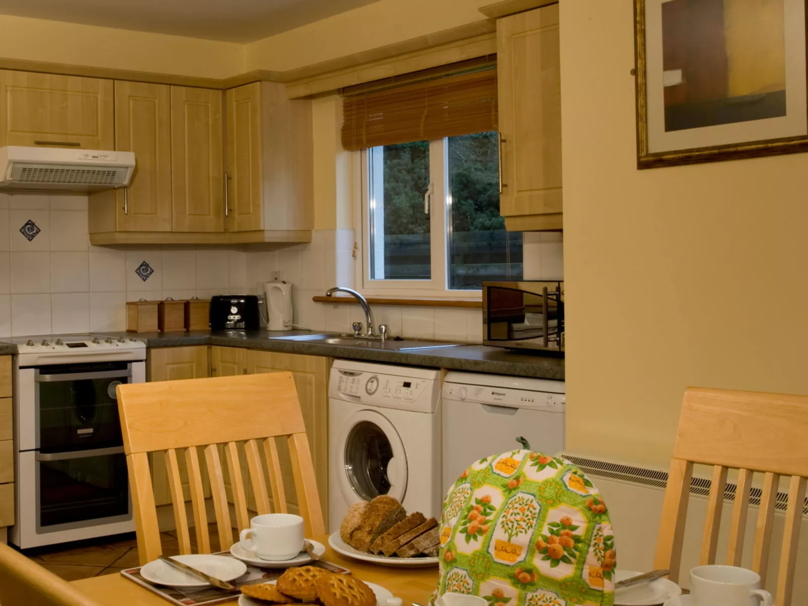 Forest Haven HH No 6-Dedans