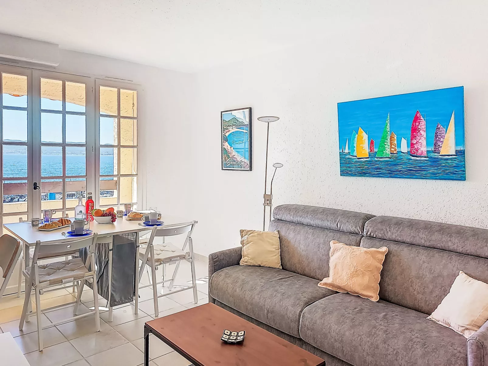 Château de la Madrague-Drinnen