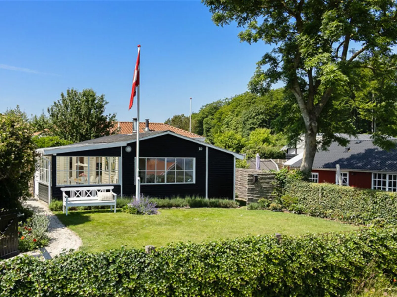 "Lilie" - 150m from the sea