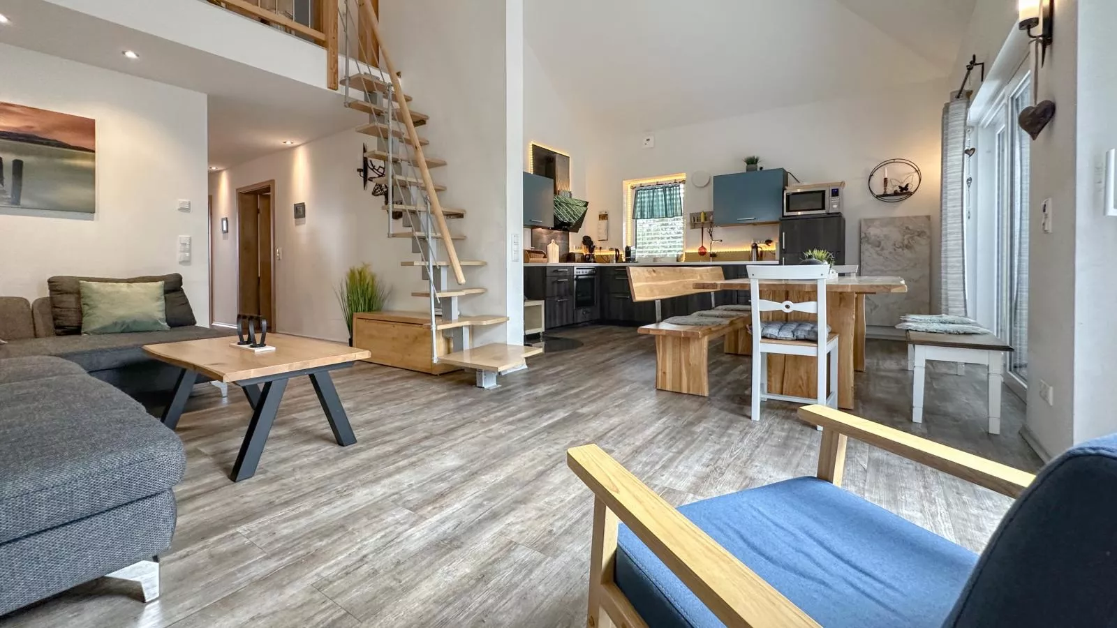 Hasn Res-Living room