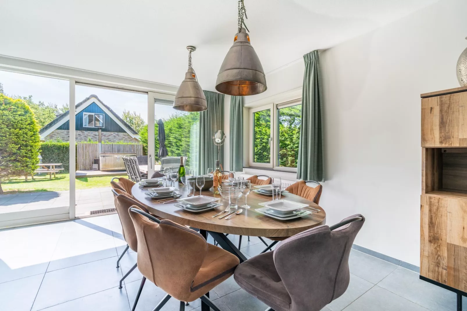 Hoogelandt 126-Dining room