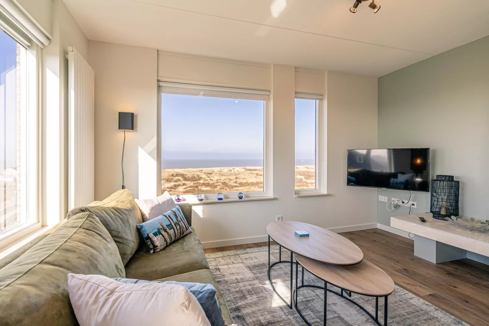 Juliana 150 - Living room