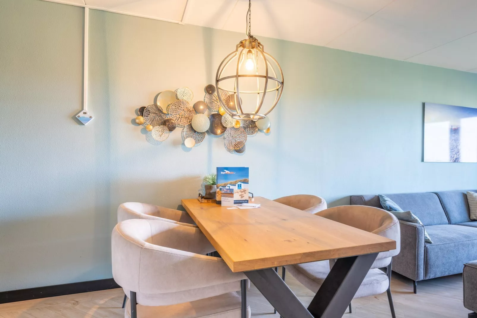 Juliana 044-Living room