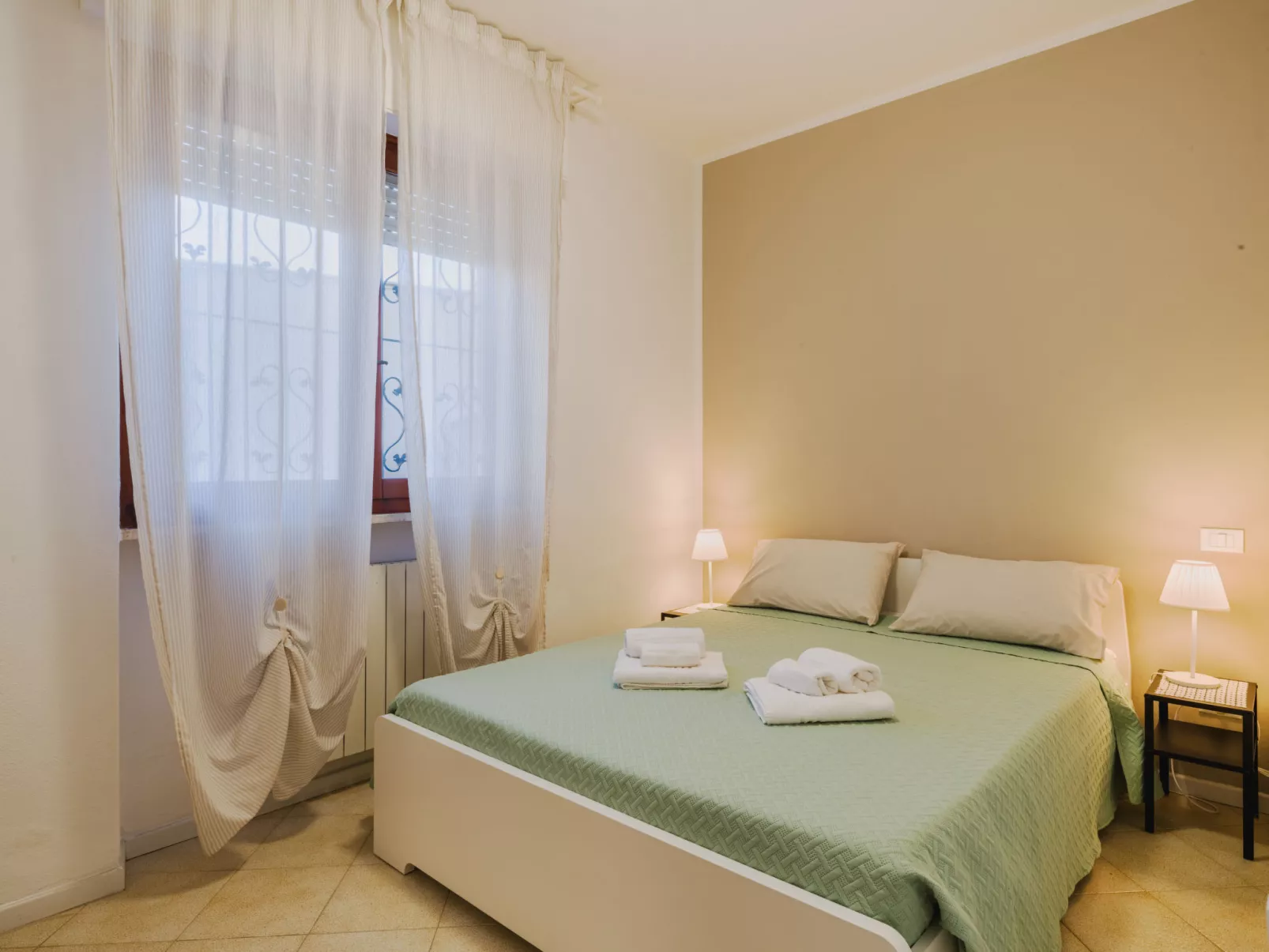 Sunflower piano terra-Dedans