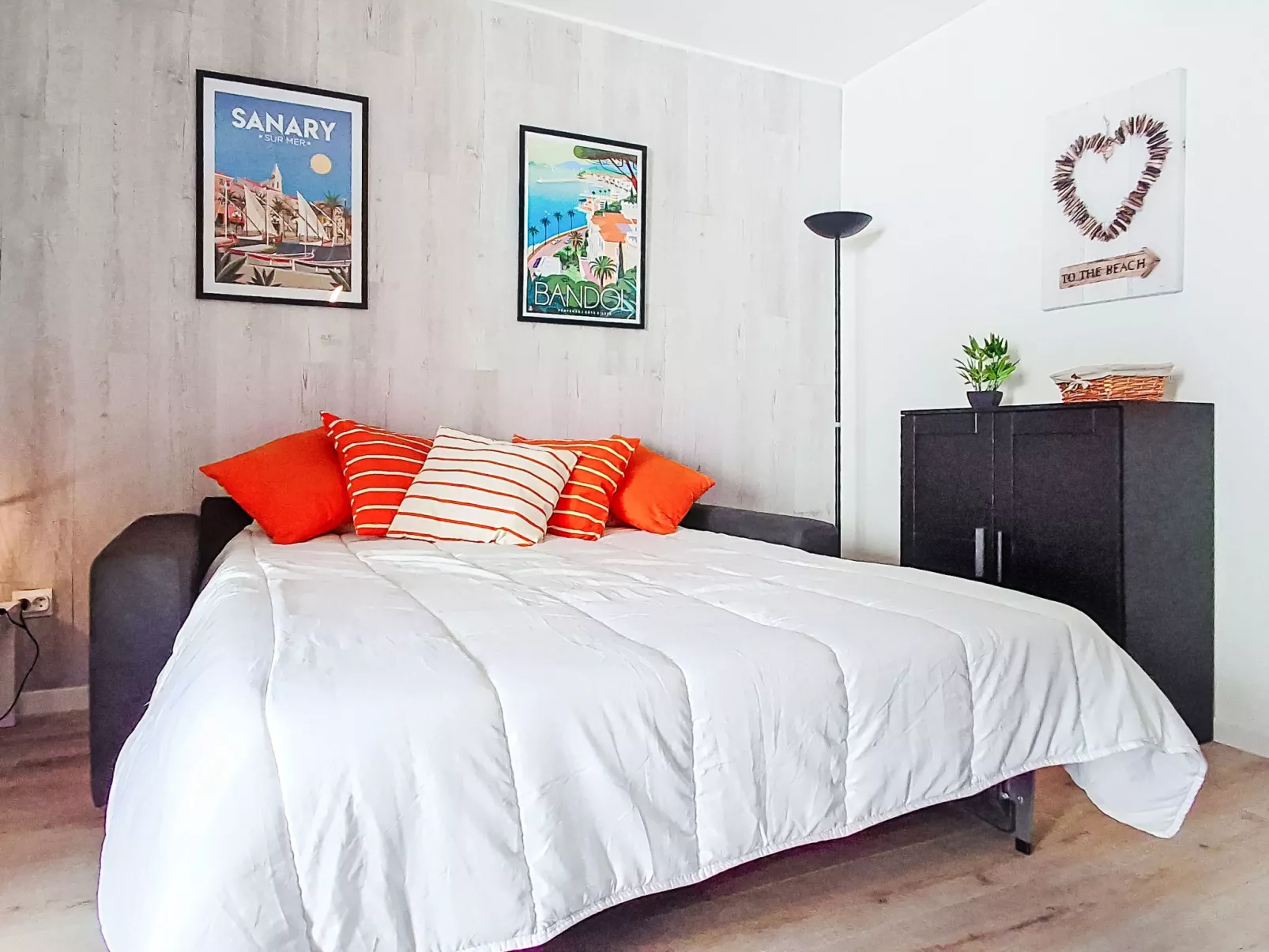 Le Luberon Loisirs-Drinnen