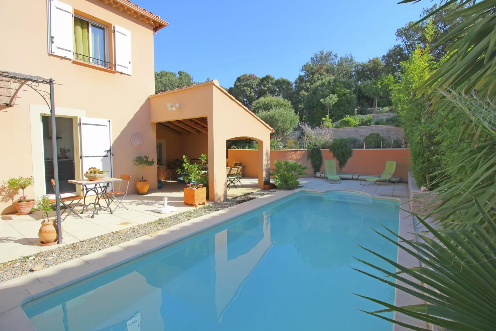Belle maison de vacances avec piscine privée-Piscine