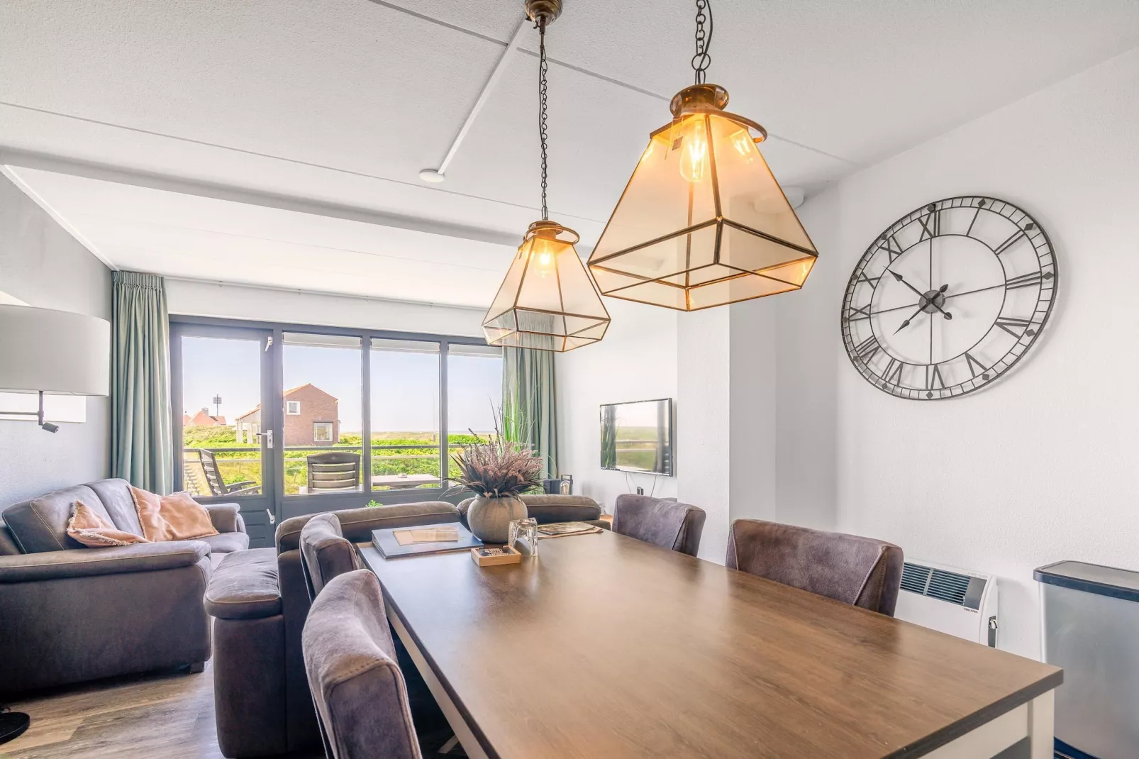 Juliana 094-Salle à manger