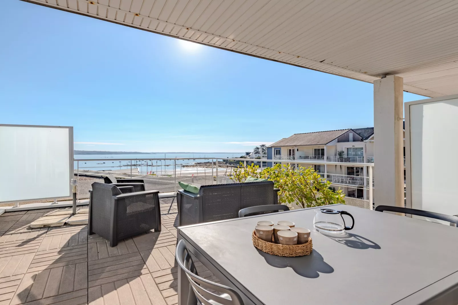 D. de Bertheaume N°413 - 2P5-Terrasse/Balkon