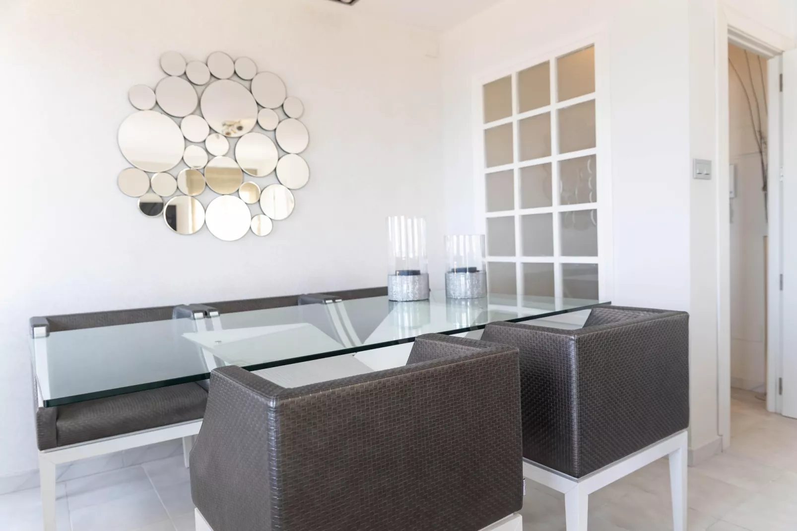 CT 383 GR - Faro's Almuñecar Beachfront for 4-Dining room