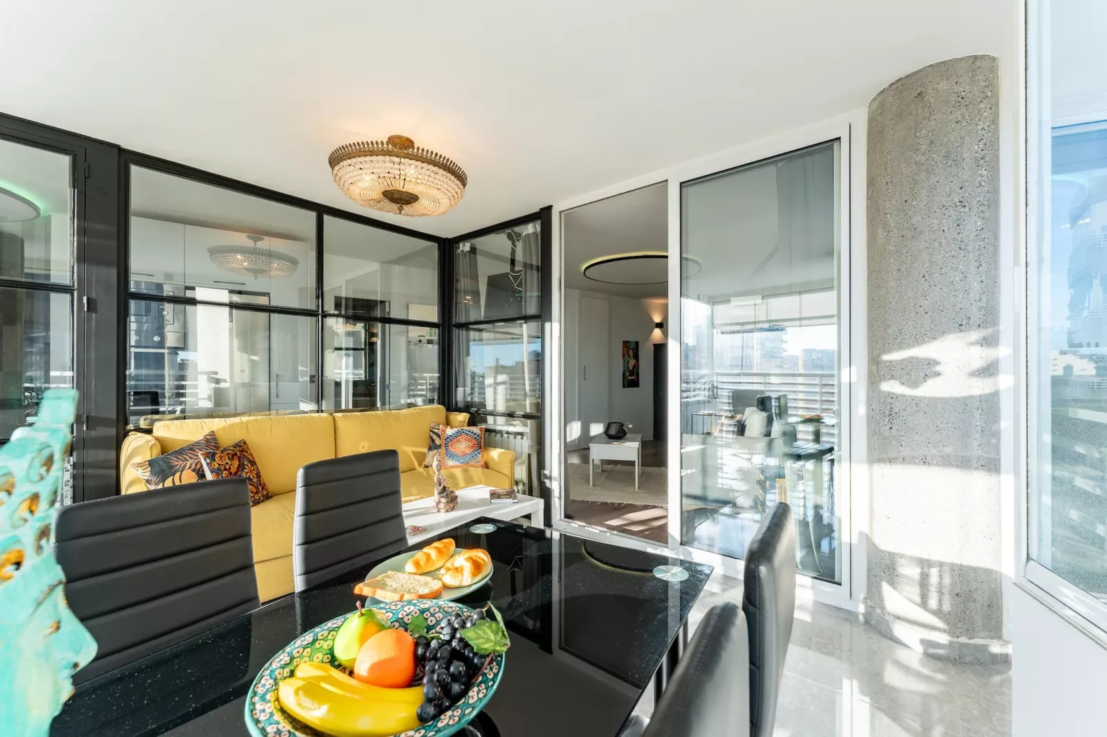 CT 353 - Faro's Torremolinos City Tower 2-Salon