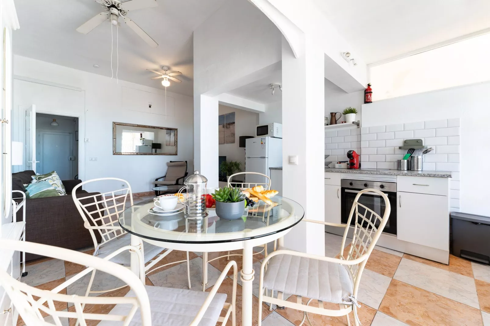 CT 388 - Faro's Carihulela Apartement - Olé Playa - Benalmadena-Salle à manger