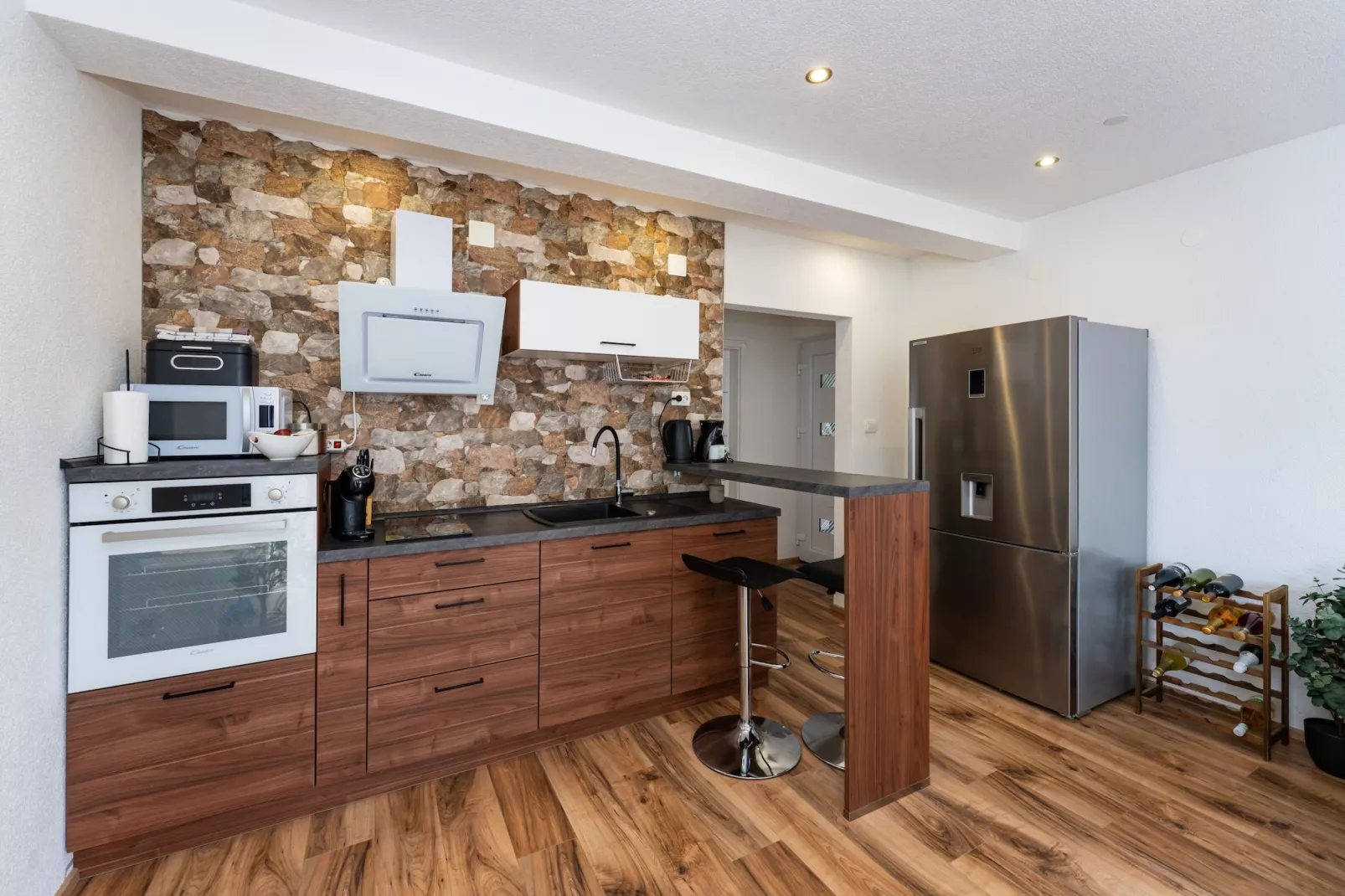 Apartment Nikita with private pool-Kitchen