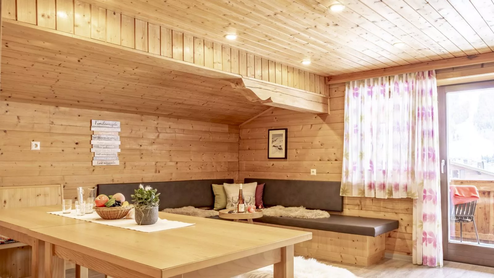 Tiroler Bergtraum Top 1 und 2-Salon