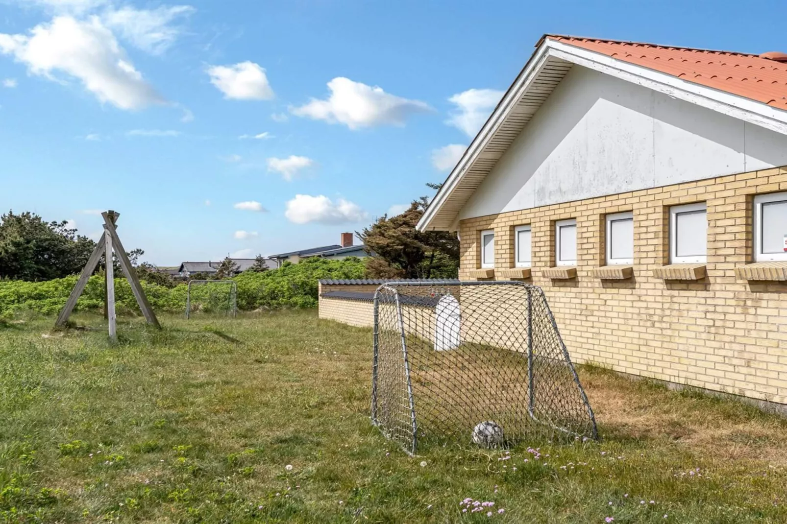 4 Sterne Ferienhaus in Harboøre-Im Freien