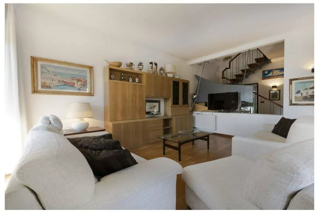 475888-Nicht zugeordnet